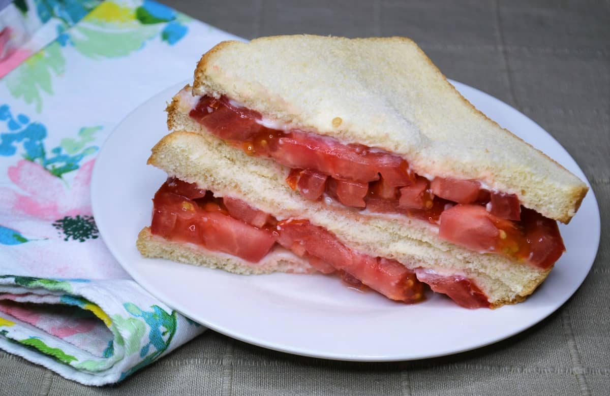 NJ tomato sandwich