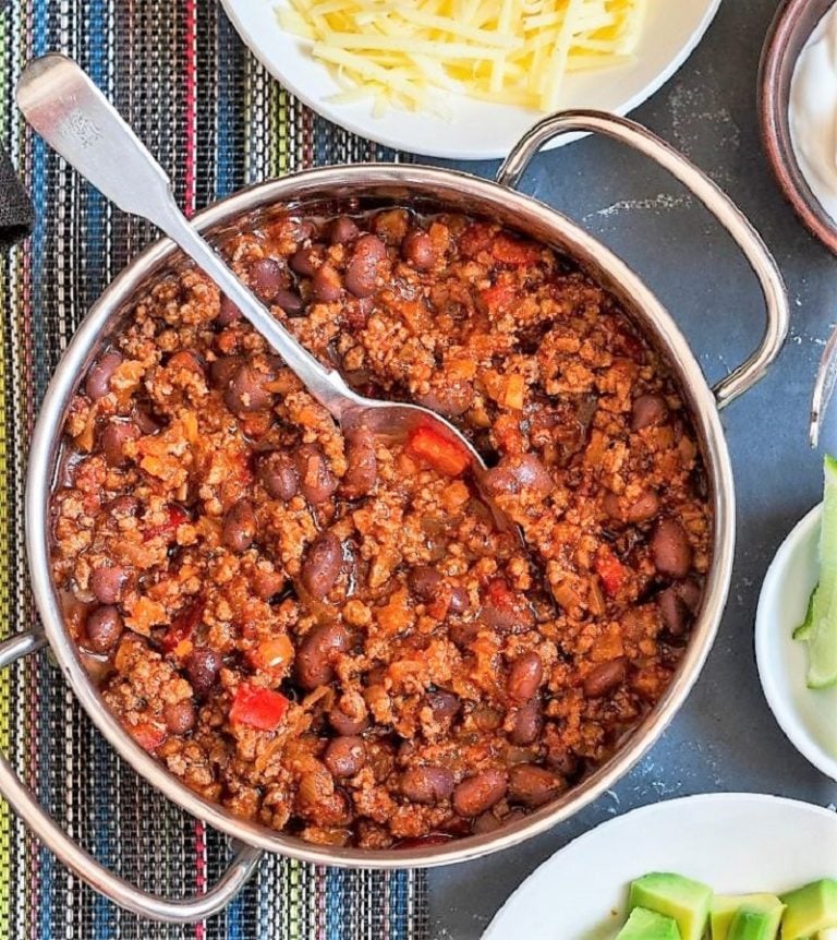 Classic Chili Recipe for a Crowd Or some for the freezer!