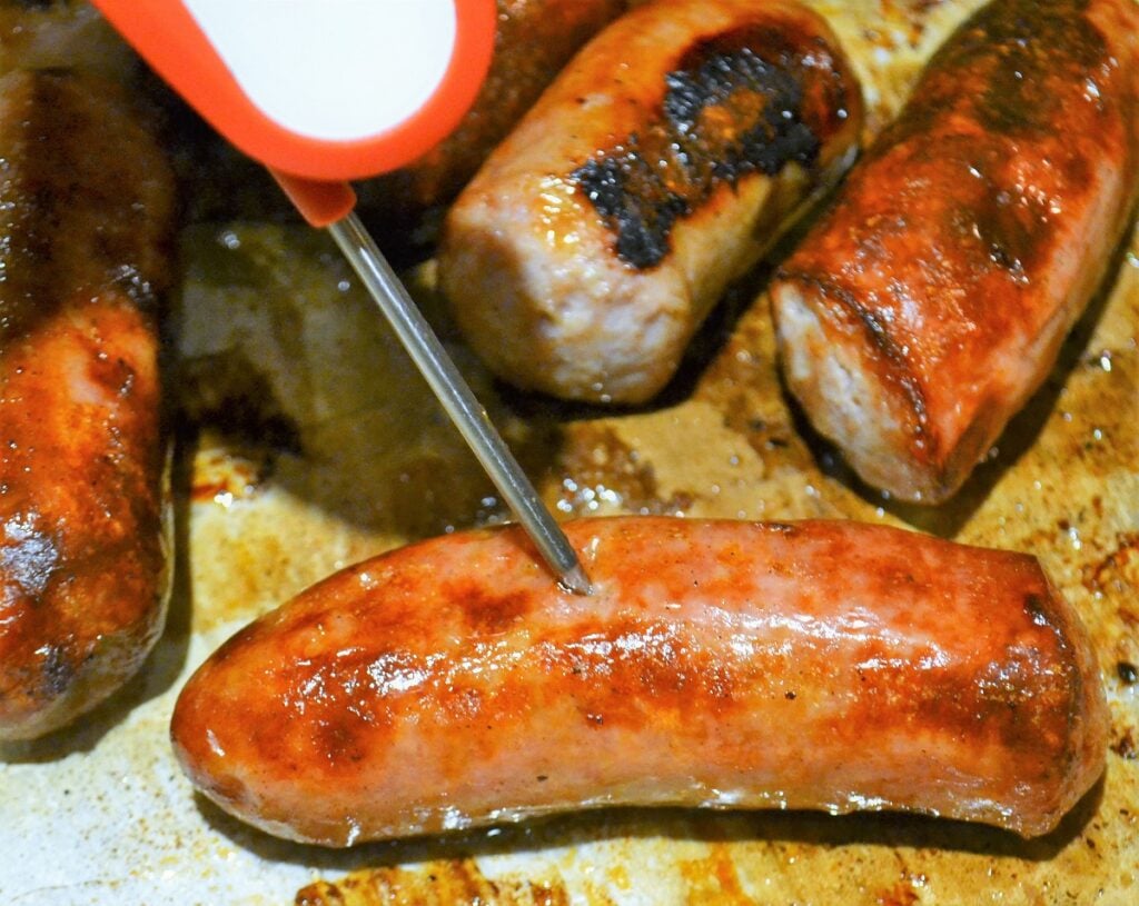 How to Cook Baked Bratwurst Sausages in the Oven