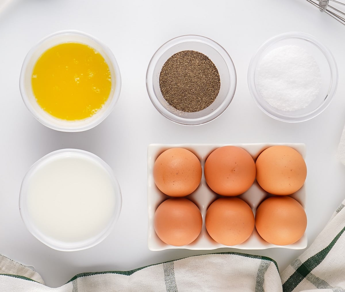 Ingredients needed for slow cooker scrambled eggs. 